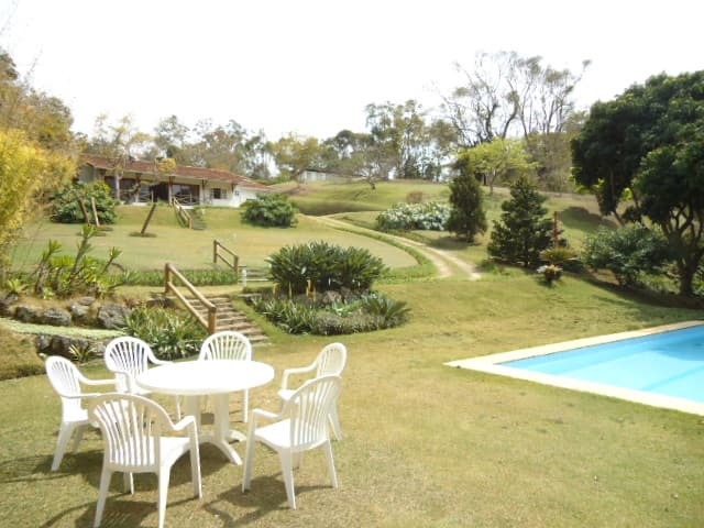 Casa à venda em Vale das Videiras, Petrópolis - RJ