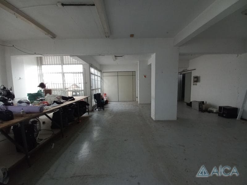 Sala à venda em Alto da Serra, Petrópolis - RJ