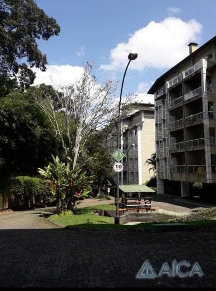 Apartamento à venda em Itaipava, Petrópolis - RJ