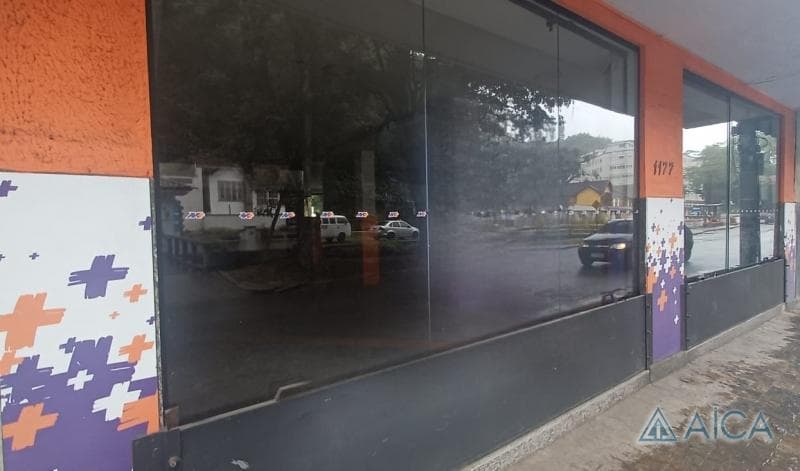 Loja para alugar em Centro, Petrópolis - RJ