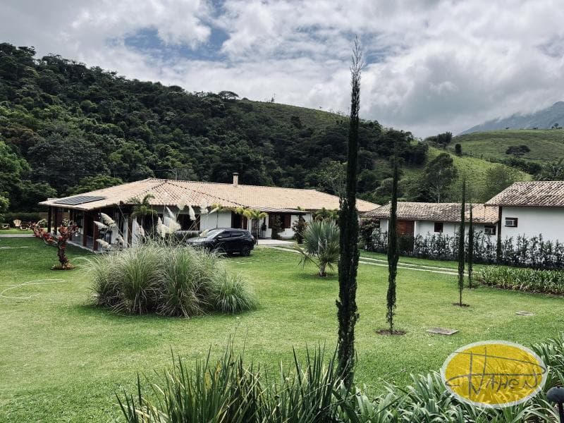 Casa à venda em Vale das Videiras, Petrópolis - RJ