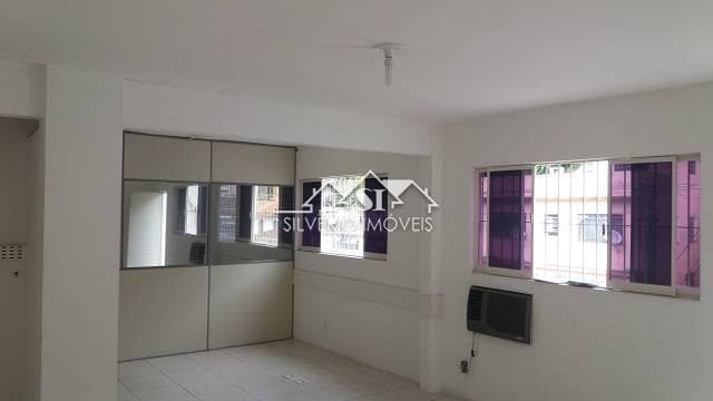 Sala à venda em Alto da Serra, Petrópolis - RJ