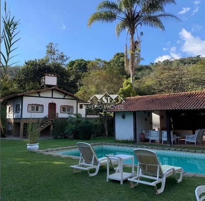 Casa à venda em Vale do Cuiaba, Petrópolis - RJ