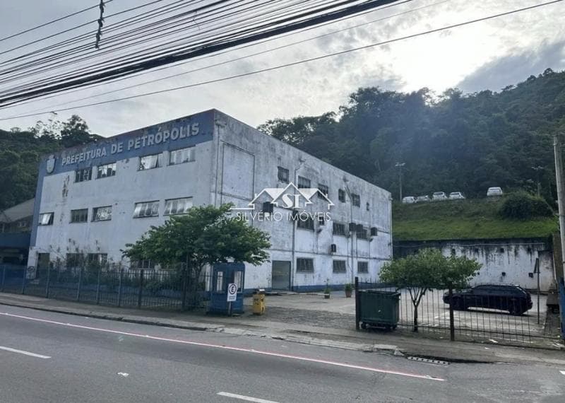 Imóvel Comercial à venda em Retiro, Petrópolis - RJ