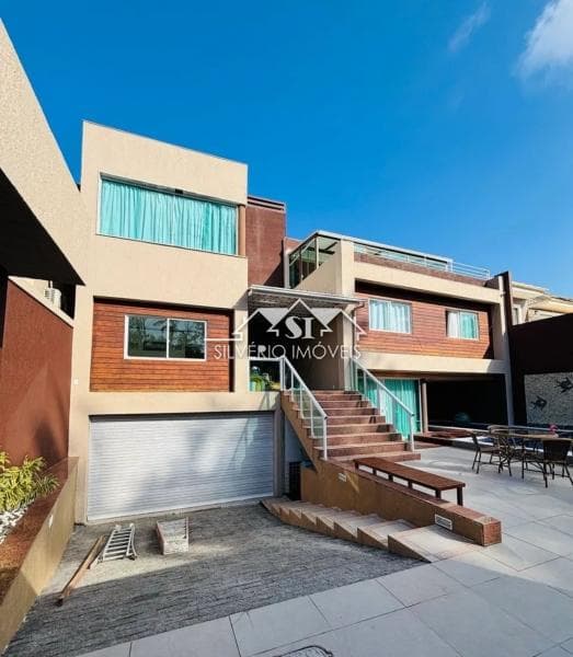 Casa à venda em Barra da Tijuca, Rio de Janeiro - RJ
