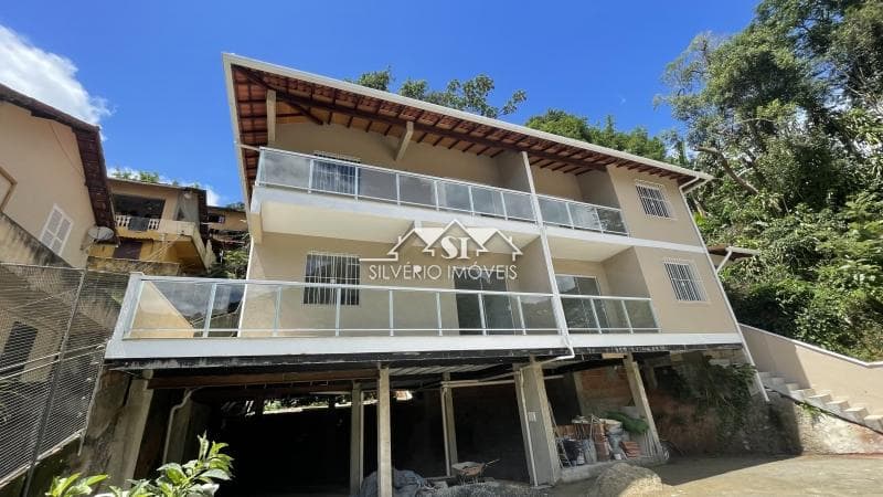 Apartamento para alugar em Quissamã, Petrópolis - RJ