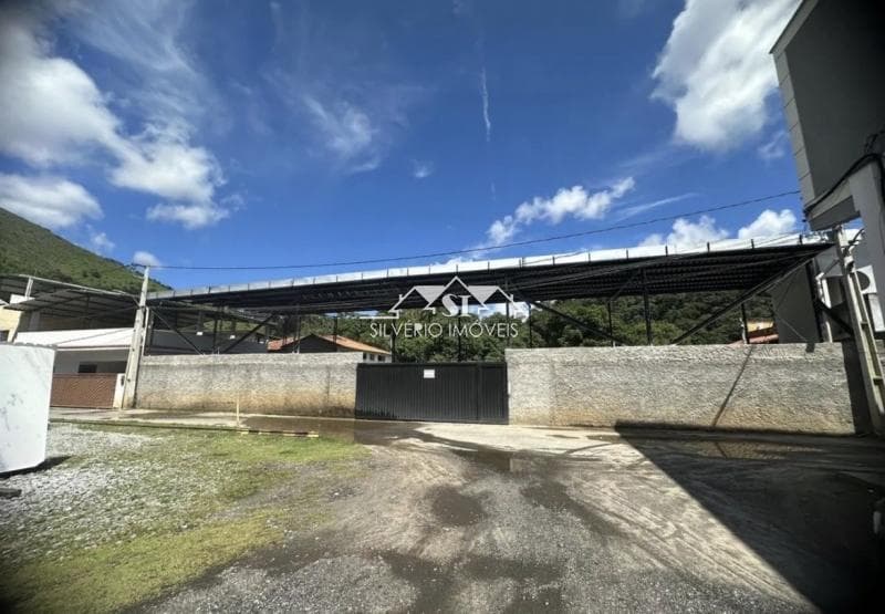 Imóvel Comercial para alugar em Corrêas, Petrópolis - RJ