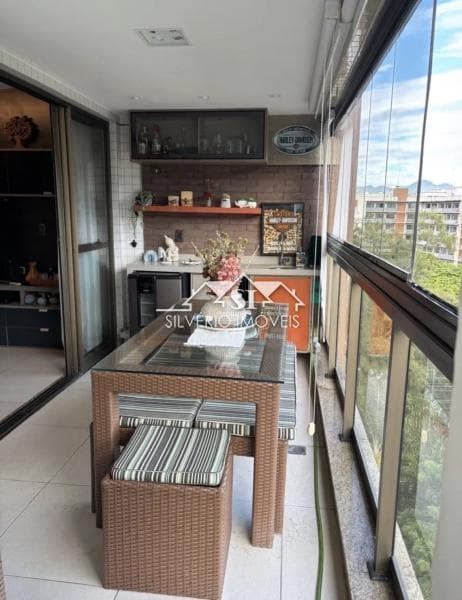 Apartamento à venda em Jacarepaguá, Rio de Janeiro - RJ