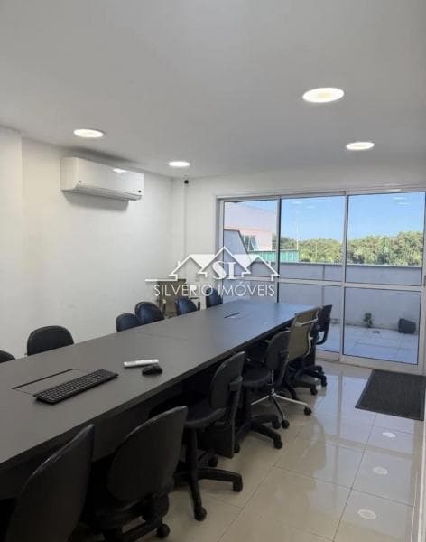 Sala para alugar em Recreio dos Bandeirantes, Rio de Janeiro - RJ